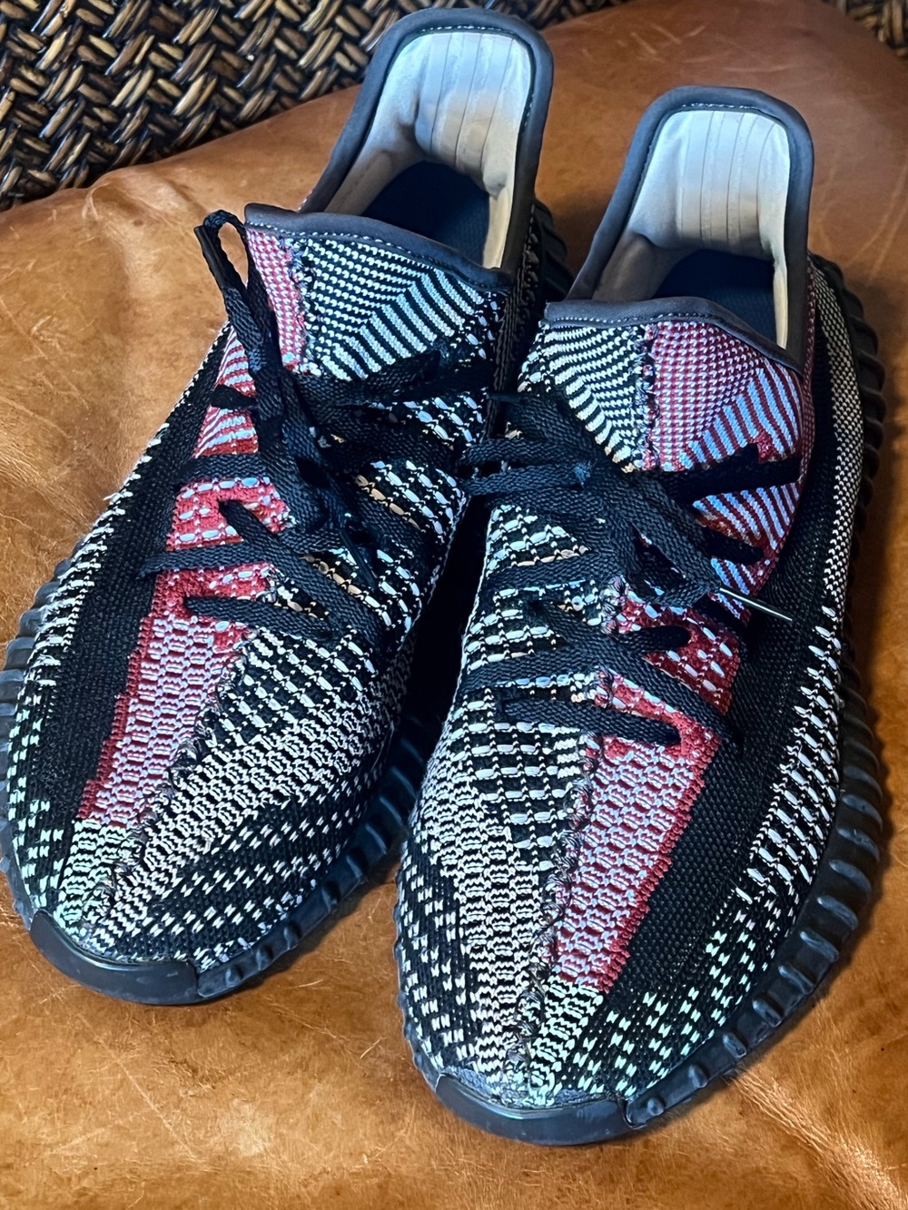 Adidas Yeezy Boost 350 V2 in ‘Yecheil’ Black Zebra